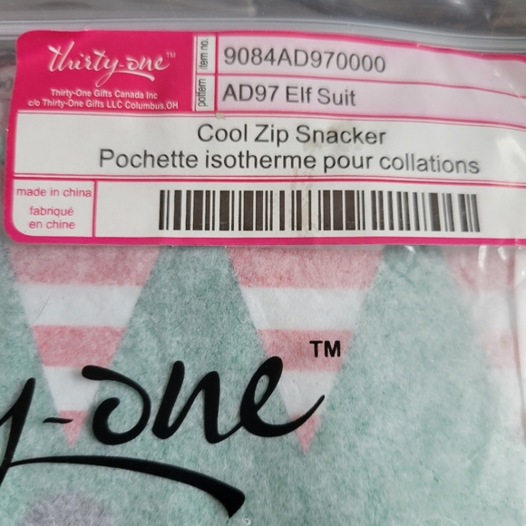 Set of 4 Cool Zip Snacker - Christmas - Gift Card Holder - Elf Suit - Picture 5 of 5